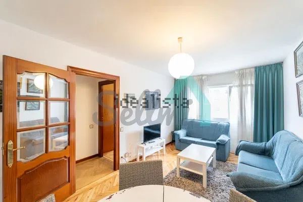 Alquiler de piso en Avenida Buenavista - Foto 1