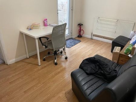 1 bedroom terraced house to rent - Photo 5