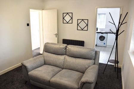 2 bedroom apartment to rent - Photo 5