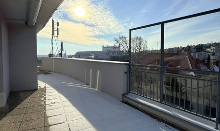 BEZ PROVÍZIE: PRENÁJOM (videoobhliadka)︱veľkometrážny, zrekonštruovaný 3-izbový byt, s jedinečným výhľadom a výnimočnej lokalite - Photo 3