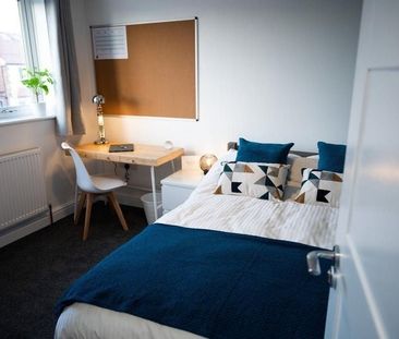 Room in a Shared House, Salisbury Street, NG9 - Photo 1