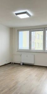 Pronájem bytu 1+kk 32 m - Fotografie 4