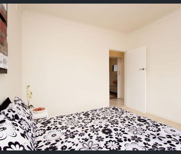 EASY LOW MAINTENANCE LIFESTYLE!! - Photo 5