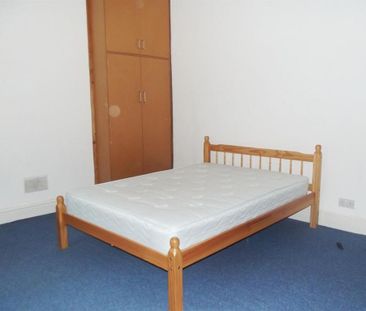 5 bedroom house to rent - Photo 1