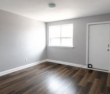 For Lease - 43 Wentworth Street Unit# 3, Oshawa, Ontario - Photo 4