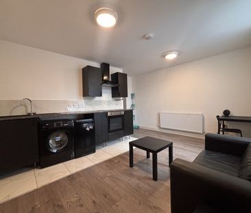 Lichfield Street, WS1, Property for rent - Photo 3