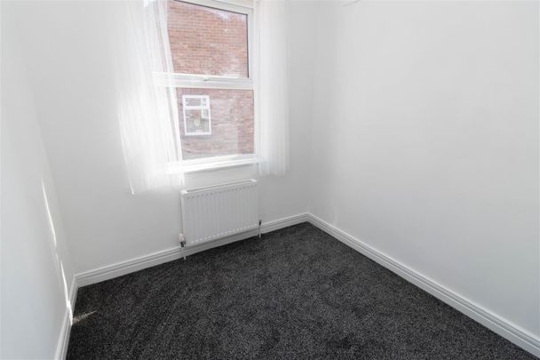 3 Bedroom Flat - First Floor - Photo 1