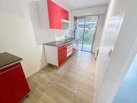 Location Appartement 2 pièces 51m² CANNES 06400 - Photo 2