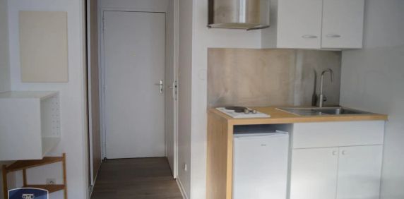 Appartement à louer 1 pièce 18.2m² - Photo 2