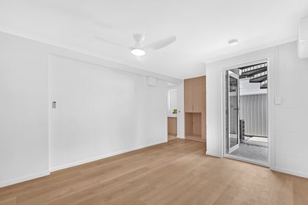 6/2 Surf Street, Mermaid Beach QLD 4218 - Apartment For Rent | Domain - Photo 2