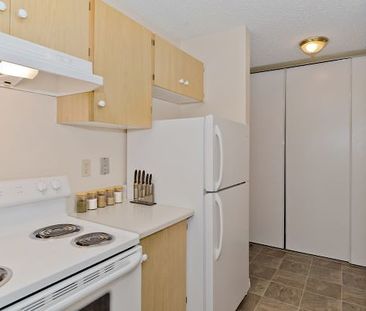 5325 26 Ave. SW, Calgary - Photo 6