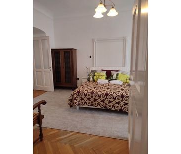 Pécs Király utcában 80n2-es lakás kiadó - Fotó 4