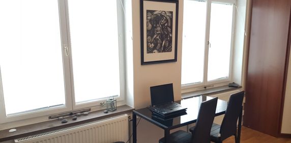 Ångermannagatan, Vällingby - Photo 2