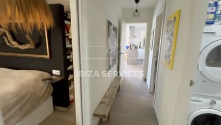 Charming 3-Bedroom Townhouse with Private Pool in Cala de Bou – Available for Yearly Rental - Photo 4