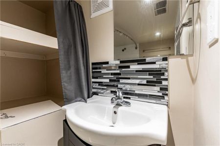 For Lease - 9 Blythe Street Unit# B, Hamilton, Ontario - Photo 2