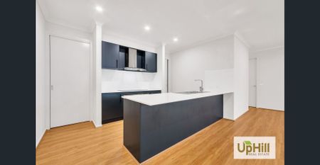 Spacious Family Home in Prime Location – Close to Schools, Shops & Transport! - Photo 5