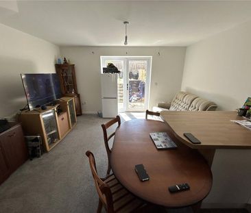 3 bedroom house to rent - Photo 2