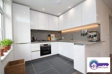 3 Bedroom Detached To Rent - Photo 4