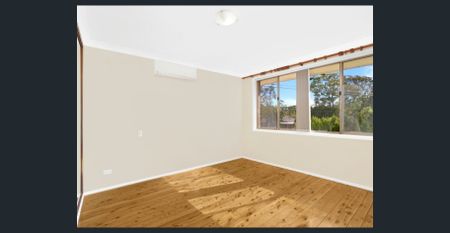 Family Sized Brick Home - Photo 2