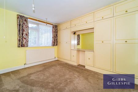 5 bedroom semi-detached house to rent - Photo 5