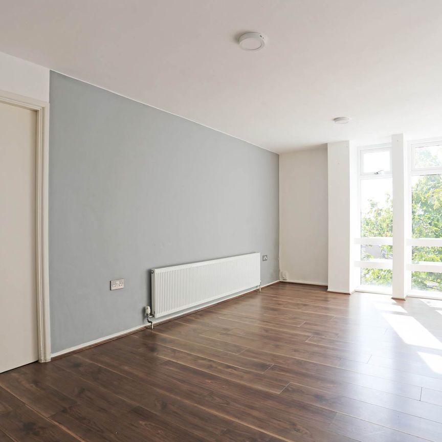 Price £1,550 pcm - Let - Photo 1