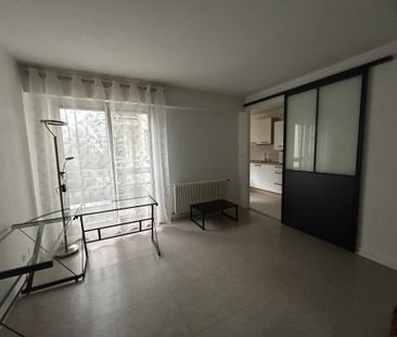 Location Appartement 1 pièce 34m² LE CREUSOT 71200 - Photo 1