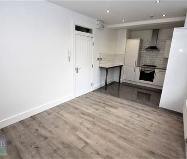 1 Bedroom Apartment, Chester - Photo 2