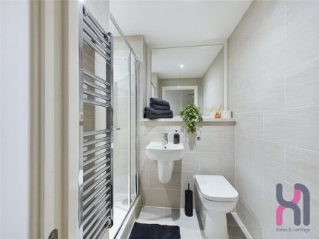 1 bedroom flat to rent - Photo 3