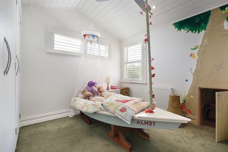 28 Warburton Road, Canterbury VIC 3126 - House For Rent | Domain - Photo 3