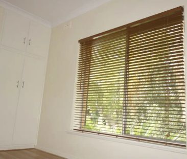 “Leafy “Avenues” Living – Modern Comfort Near the City” - Photo 5