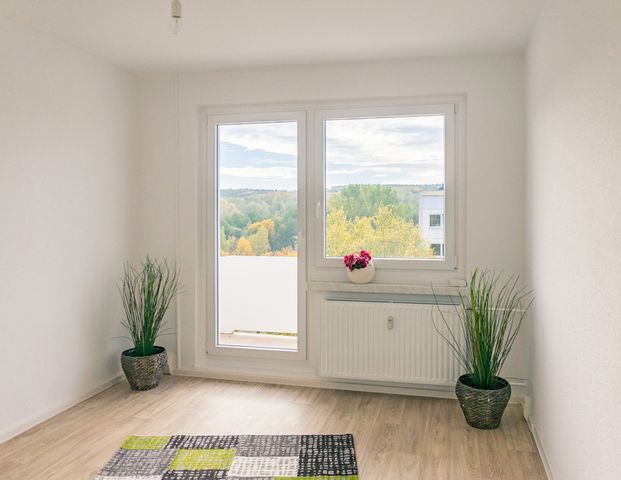 Tolle Familienwohnung mit Balkon zum Sofortbezug - Photo 1