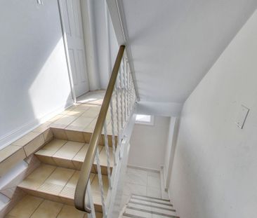 For Lease - 1652 Dufferin Street Unit# B, Toronto, Ontario - Photo 4