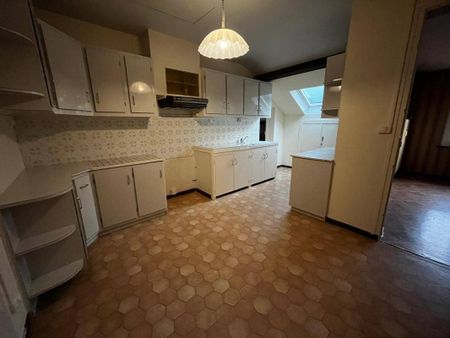 Location appartement t6 et plus 135 m² à Mende (48000) - Photo 4