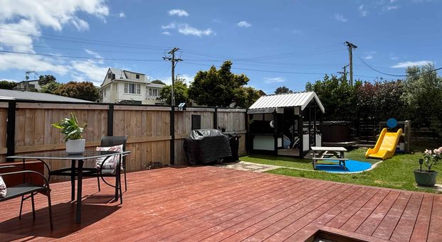 Character 1950s Cottage with Modern Comforts - Photo 1