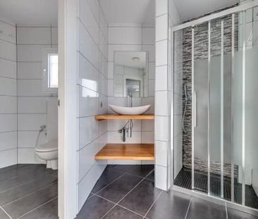 Luxury Villa for rent in Marbella Del Este, Andalusia - Photo 4