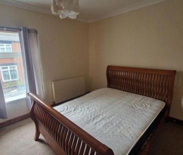2 bedroom terraced house to rent - Photo 3