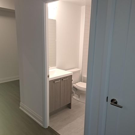 For Lease - 20 Soudan Avenue Unit# 1509, Toronto, Ontario - Photo 2