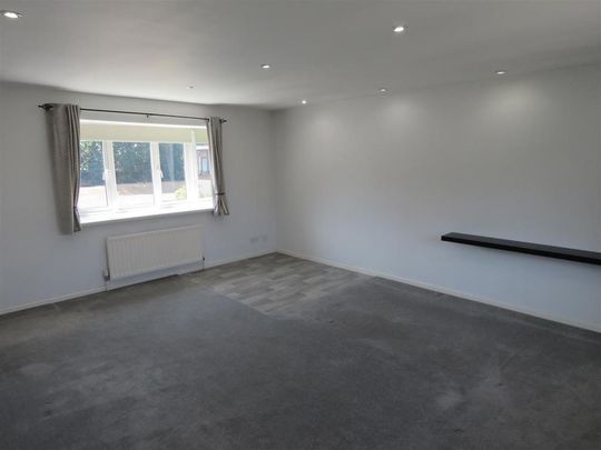 Property to rent - Photo 1