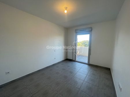 APPARTEMENT T2 AVEC GARAGE MONTEUX, - Photo 2