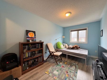For Lease - 154 Amulet Crescent, Richmond Hill, Ontario - Photo 3