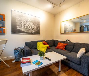 5 bedroom apartment to rent - Photo 1