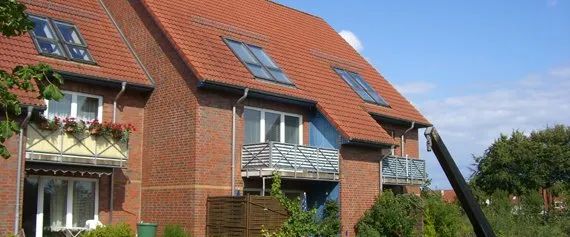 Attraktive 4 Zimmer-Wohnung auf 2 Ebenen mit Balkon und Stellplatz in ruhiger Lage! - Foto 1