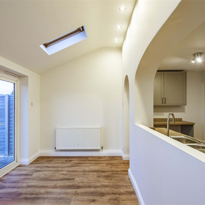 3 bedroom end of terrace house to rent - Photo 1