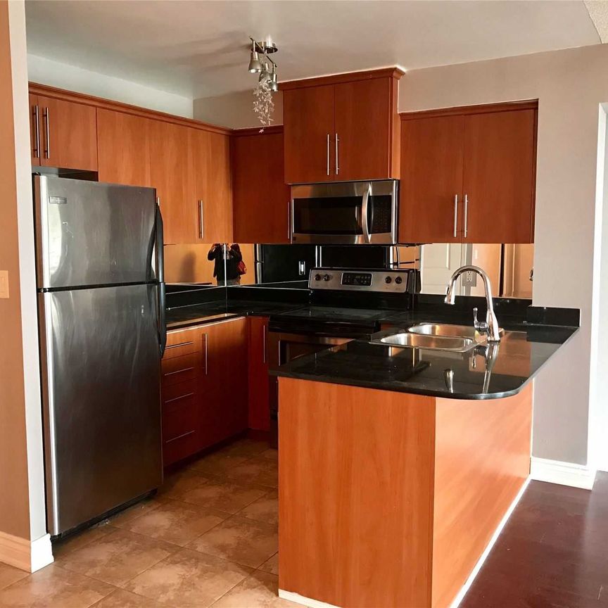 For Lease - 8 Rosebank Drive Unit# 15A, Toronto, Ontario - Photo 1