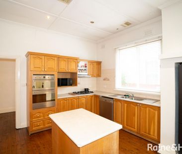 25 Oates Avenue, Wagga Wagga, NSW 2650 - Photo 1