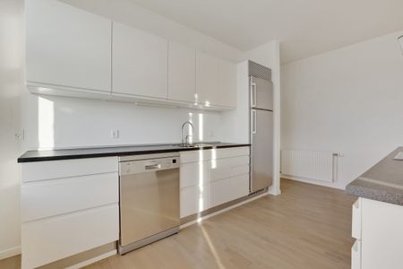 Stuelejlighed nær centrum med lille altan - Foto 4