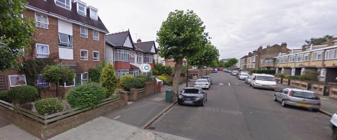 Studio Flat, Alkham Road, N16 - Photo 1