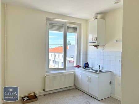 Location Appartement 2 pièces 41m² PERONNAS 01960 - Photo 3