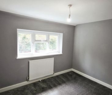 2 bedroom semi-detached house to rent - Photo 5