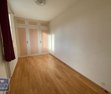 Location Maison 4 pièces 98m² LE MANS 72000 - Photo 4